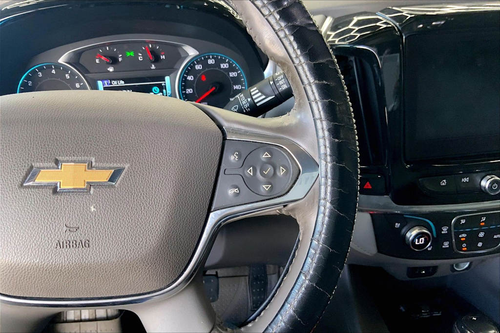 Thumbnail: 2018 Chevrolet Traverse - 26