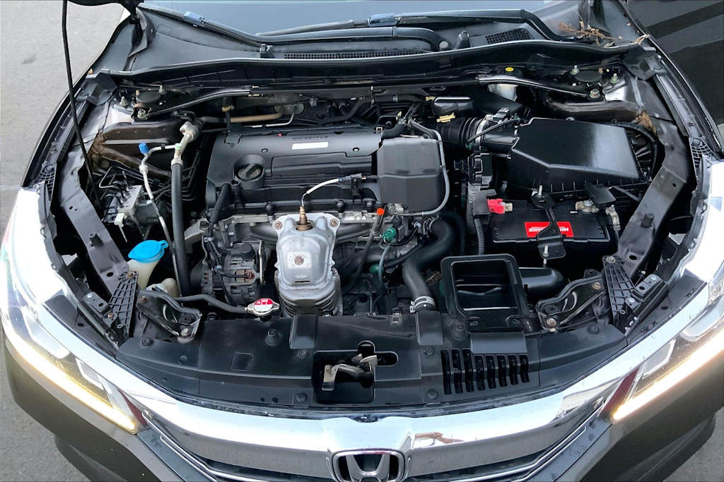 Thumbnail: 2016 Honda Accord - 9