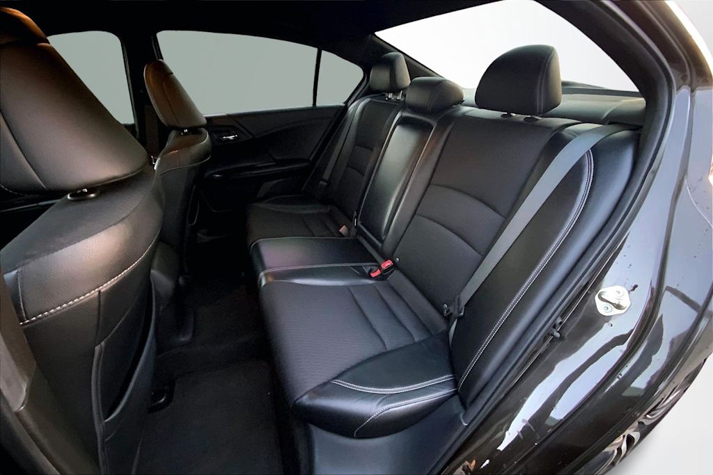 Thumbnail: 2016 Honda Accord - 30