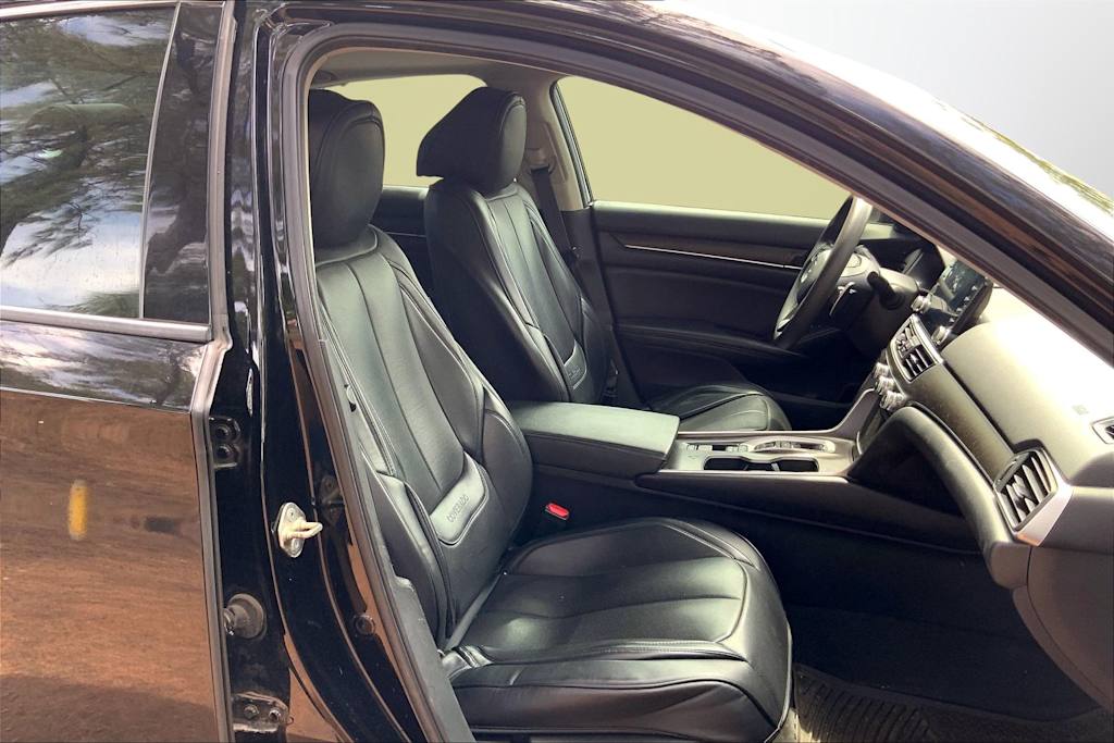 Thumbnail: 2019 Honda Accord - 12