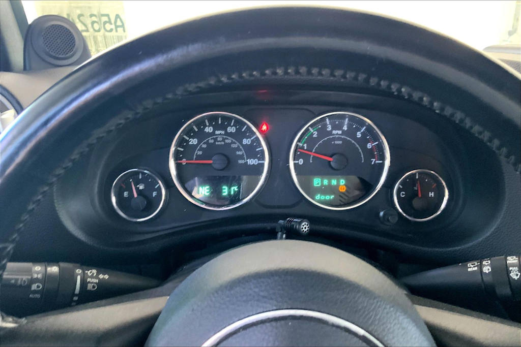 Thumbnail: 2011 Jeep Wrangler - 18