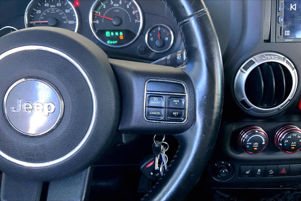 Thumbnail: 2011 Jeep Wrangler - 26