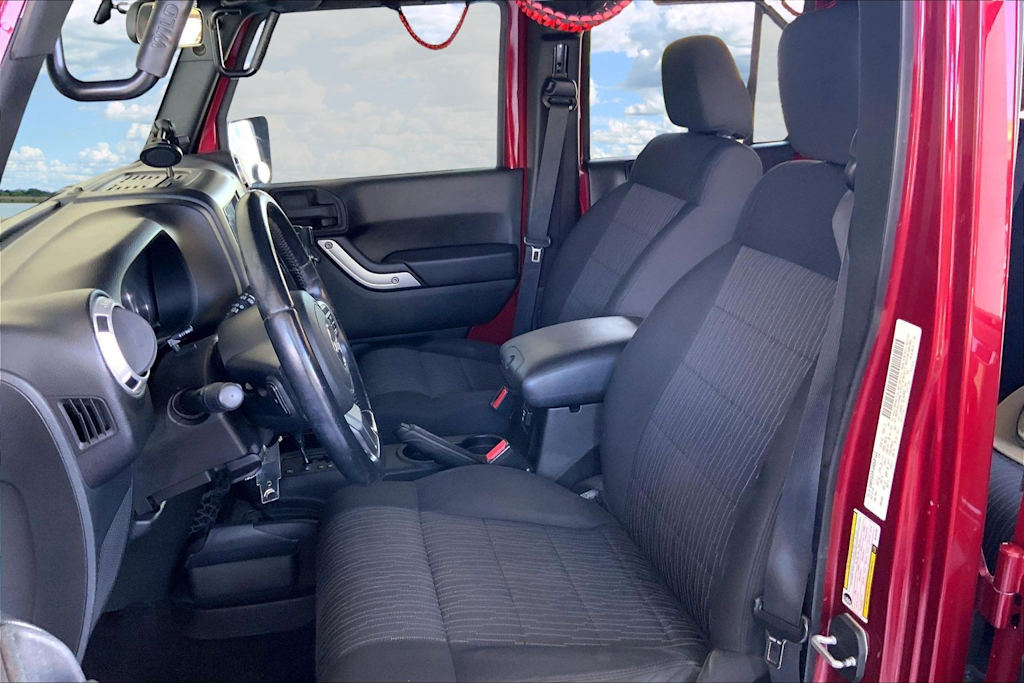 Thumbnail: 2011 Jeep Wrangler - 11