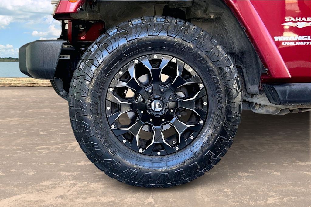 Thumbnail: 2011 Jeep Wrangler - 8