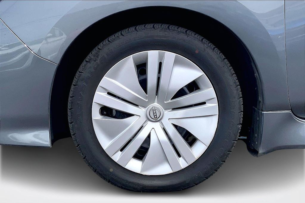 Thumbnail: 2023 Nissan Leaf - 8