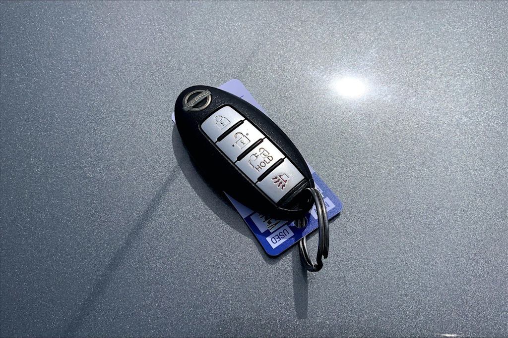 Thumbnail: 2023 Nissan Leaf - 20