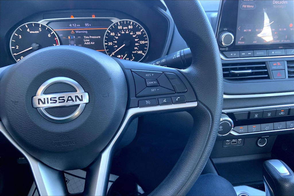 Thumbnail: 2021 Nissan Altima - 25
