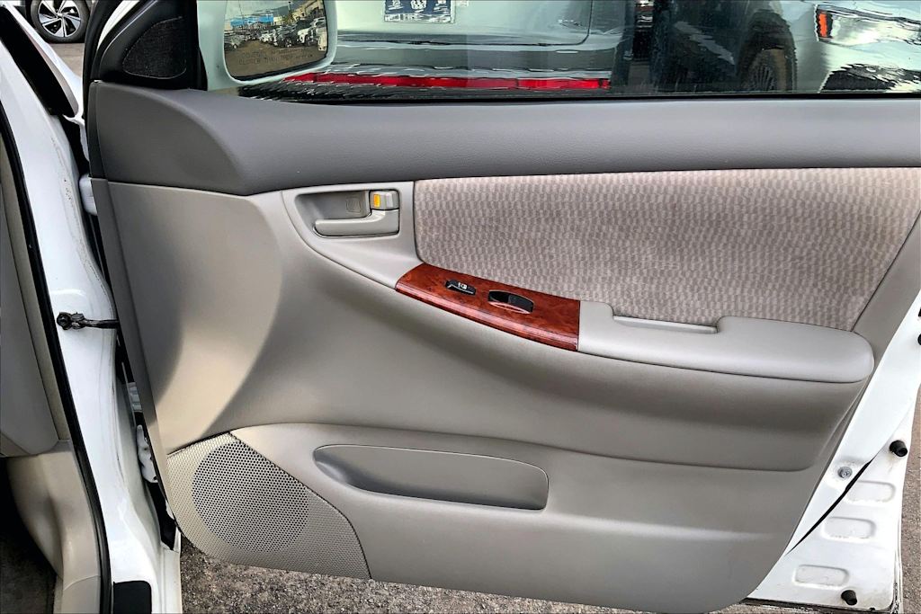 Thumbnail: 2008 Toyota Corolla - 25