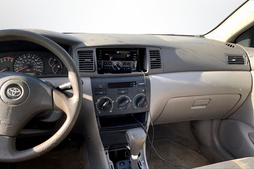 Thumbnail: 2003 Toyota Corolla - 10