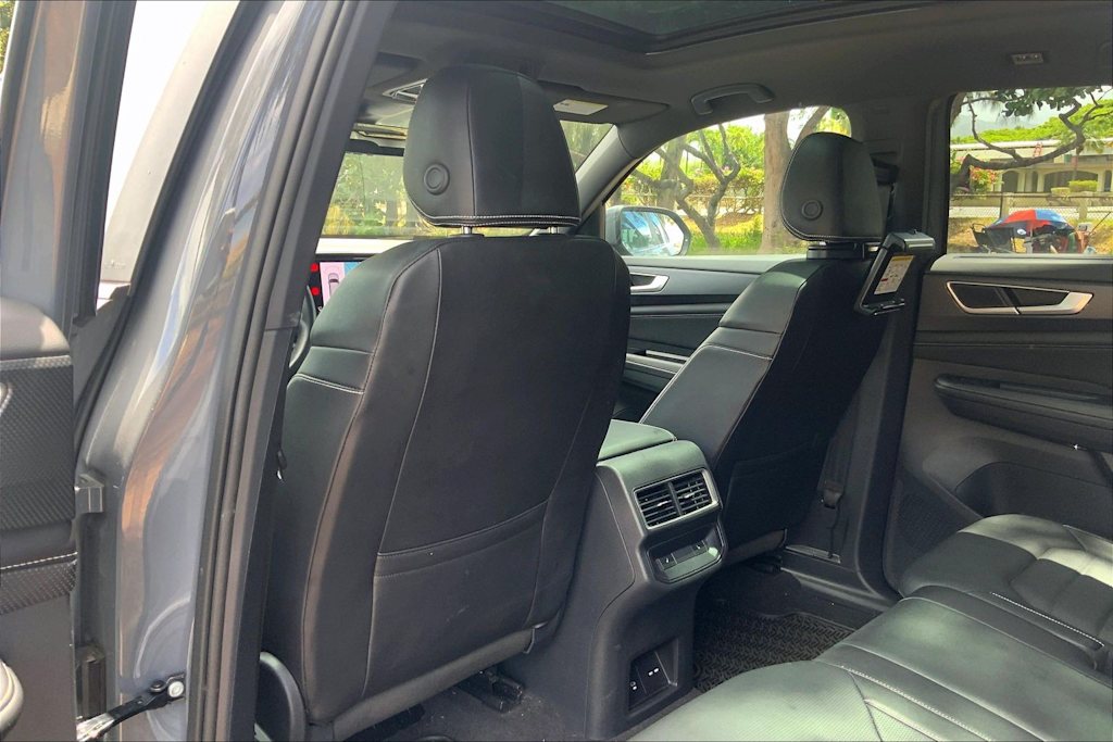 Thumbnail: 2024 Volkswagen Atlas - 12