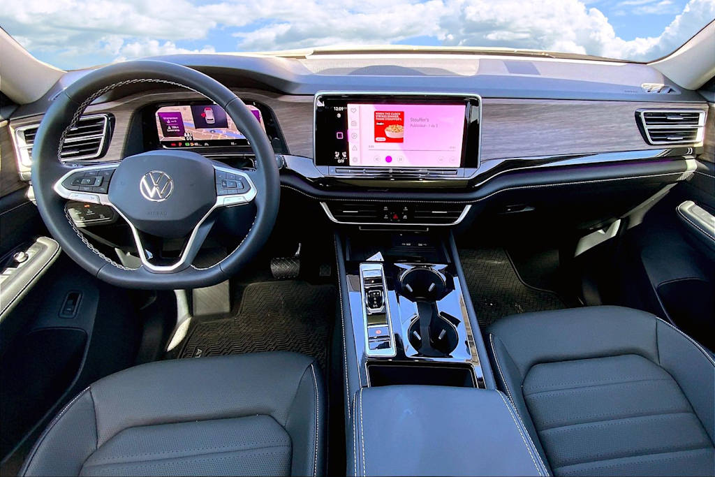 Thumbnail: 2026 Volkswagen Atlas - 10