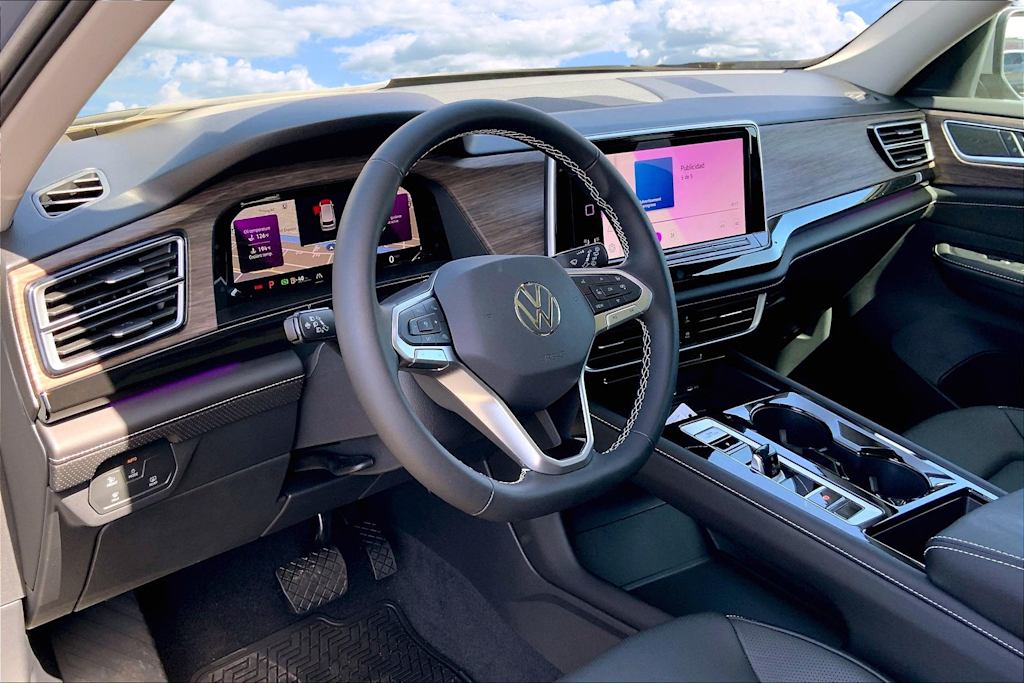 Thumbnail: 2026 Volkswagen Atlas - 2