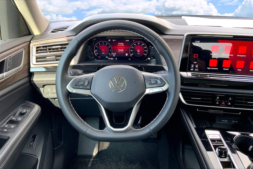 Thumbnail: 2026 Volkswagen Atlas - 13