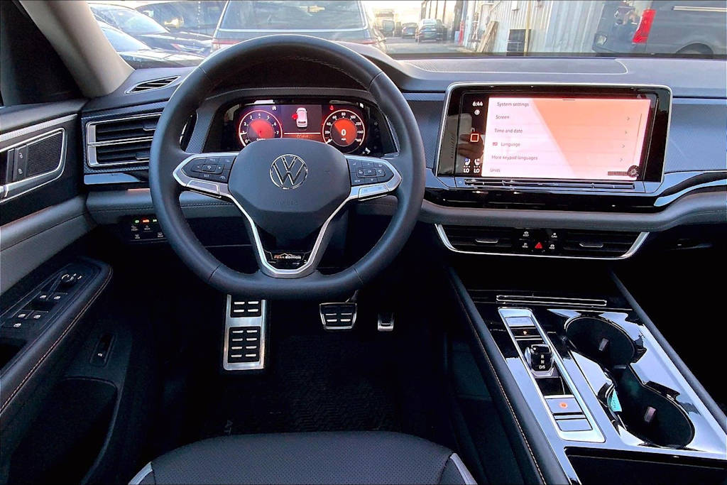 Thumbnail: 2026 Volkswagen Atlas - 14