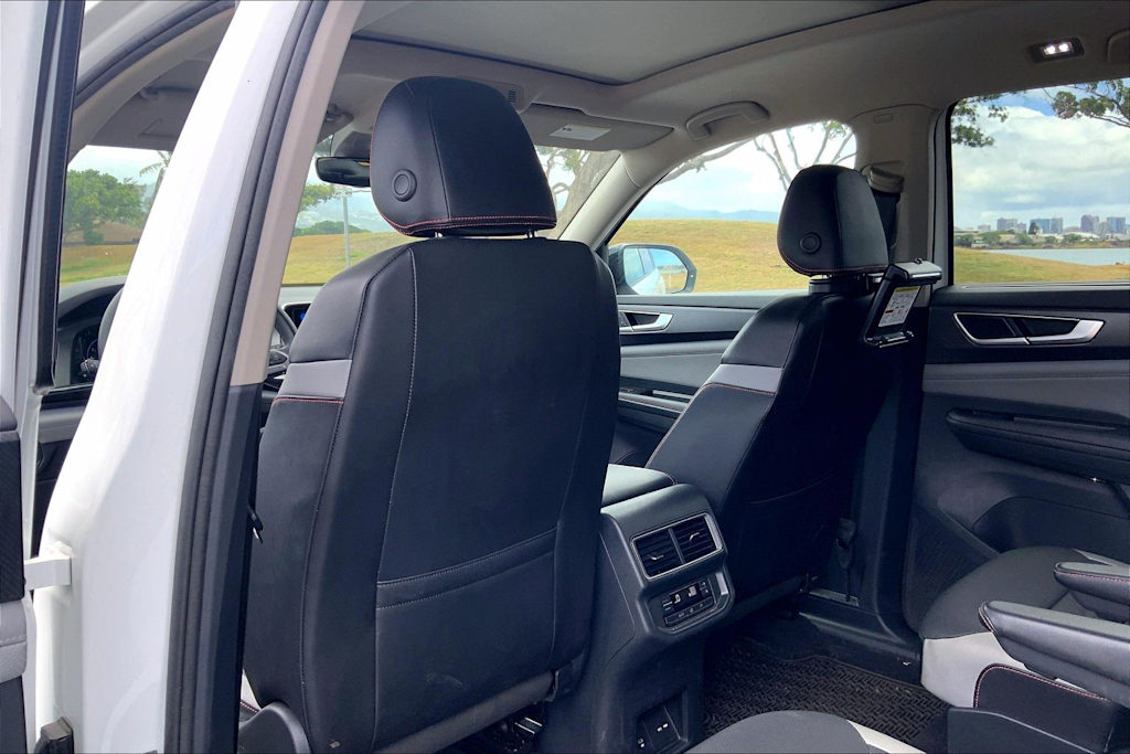 Thumbnail: 2024 Volkswagen Atlas - 13