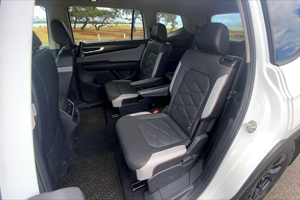 Thumbnail: 2024 Volkswagen Atlas - 29