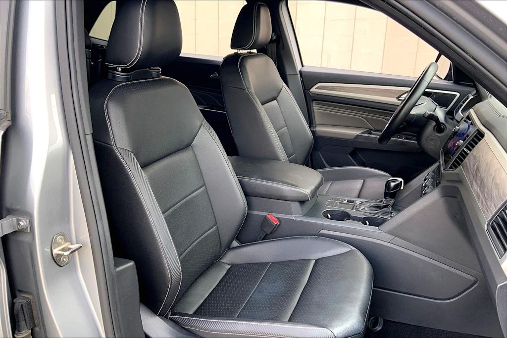 Thumbnail: 2021 Volkswagen Atlas - 11