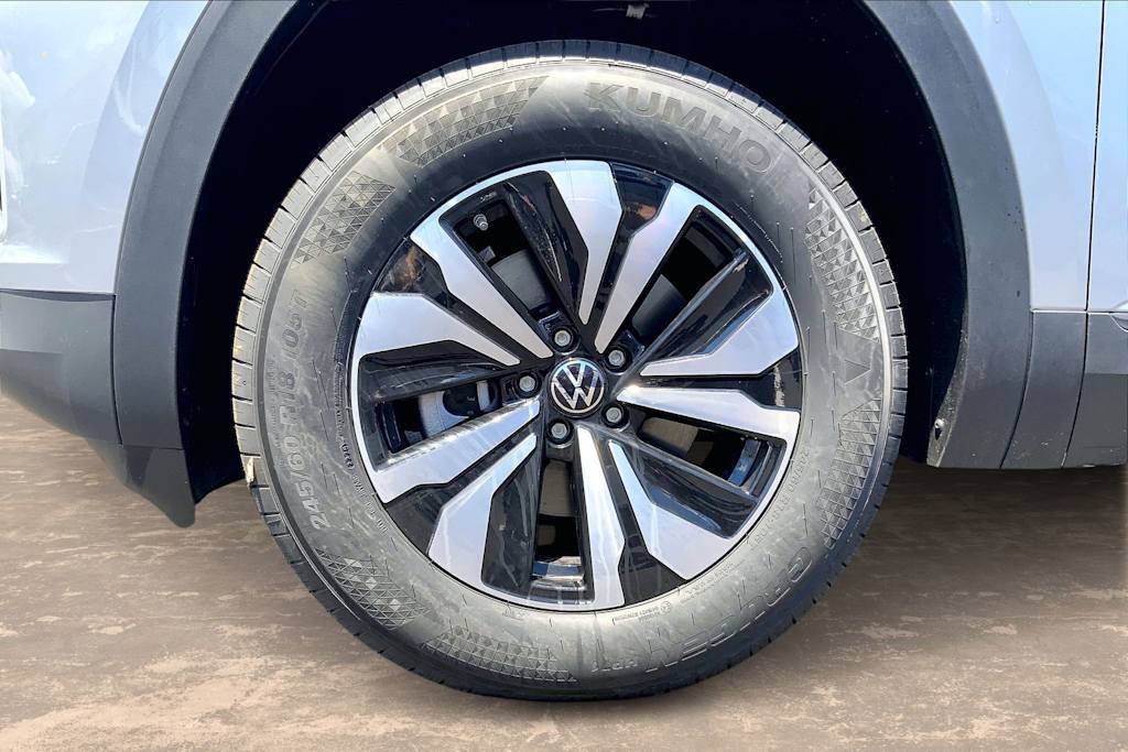 Thumbnail: 2026 Volkswagen Atlas - 8