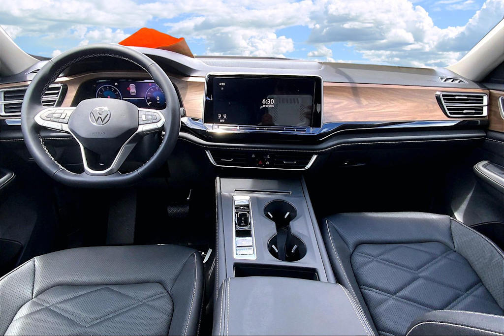 Thumbnail: 2026 Volkswagen Atlas - 10