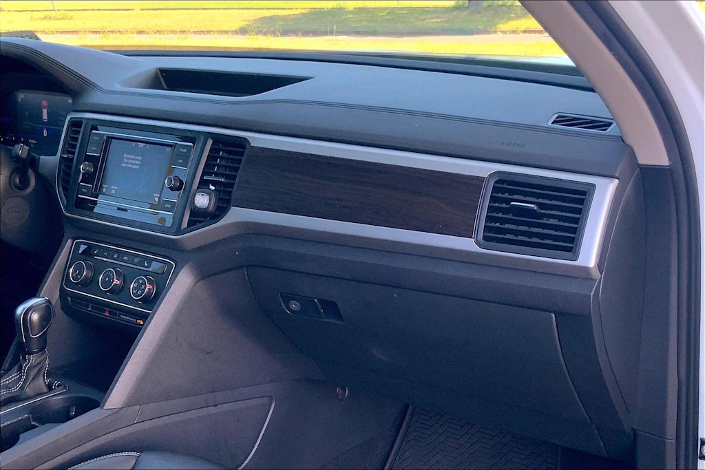 Thumbnail: 2022 Volkswagen Atlas - 23