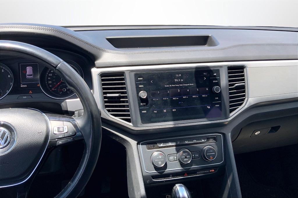 Thumbnail: 2019 Volkswagen Atlas - 16