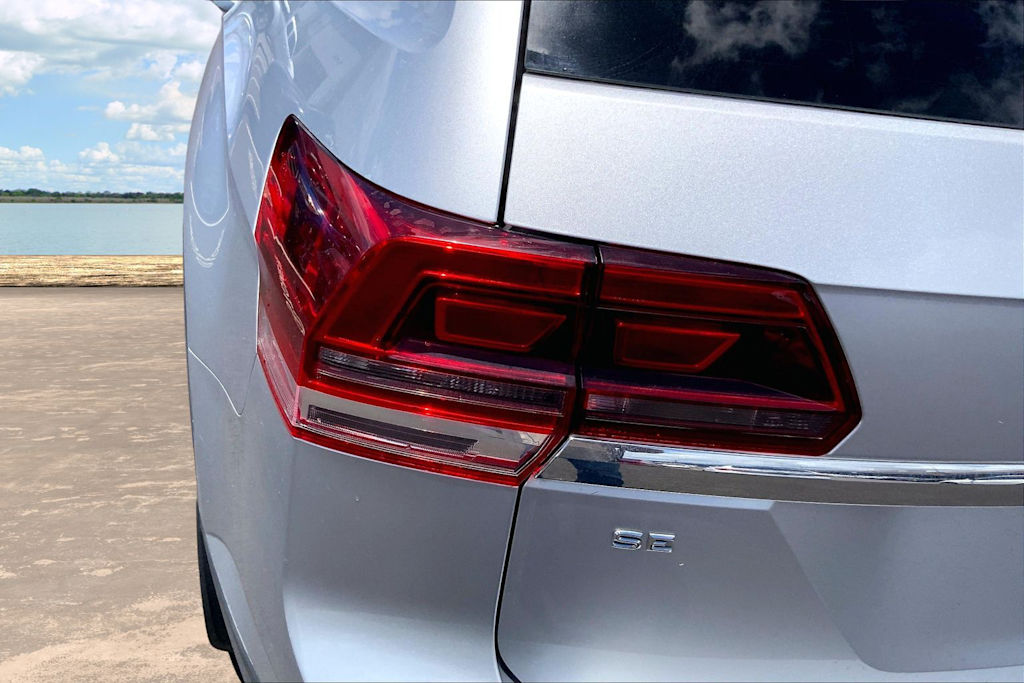 Thumbnail: 2019 Volkswagen Atlas - 32