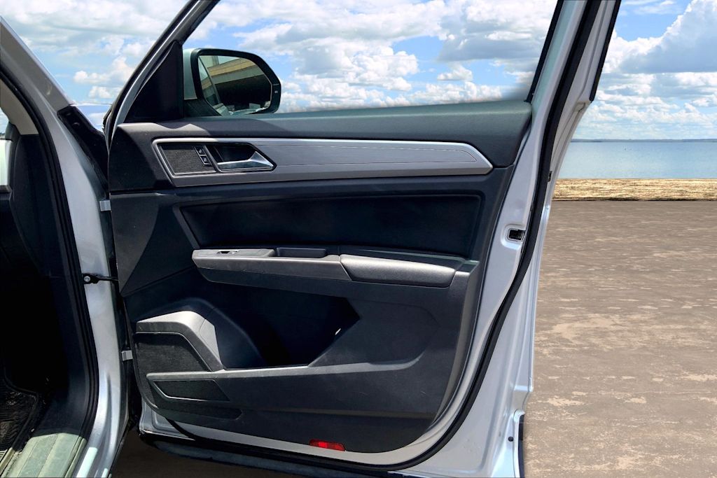 Thumbnail: 2019 Volkswagen Atlas - 28