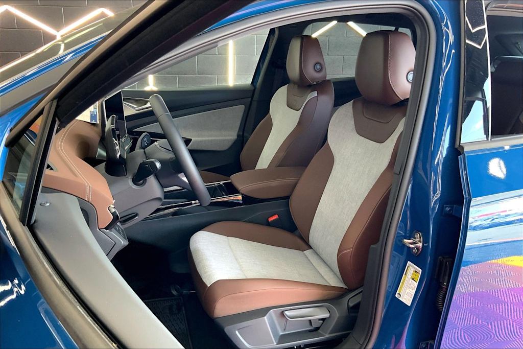 Thumbnail: 2026 Volkswagen ID.4 - 10