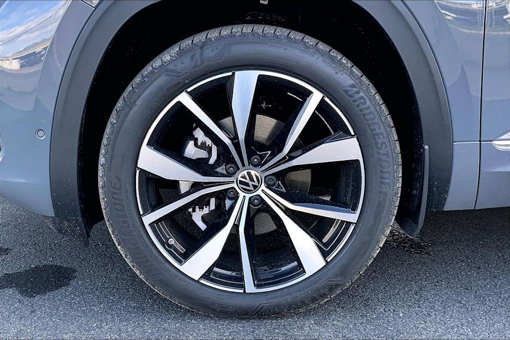 Thumbnail: 2026 Volkswagen Atlas - 8