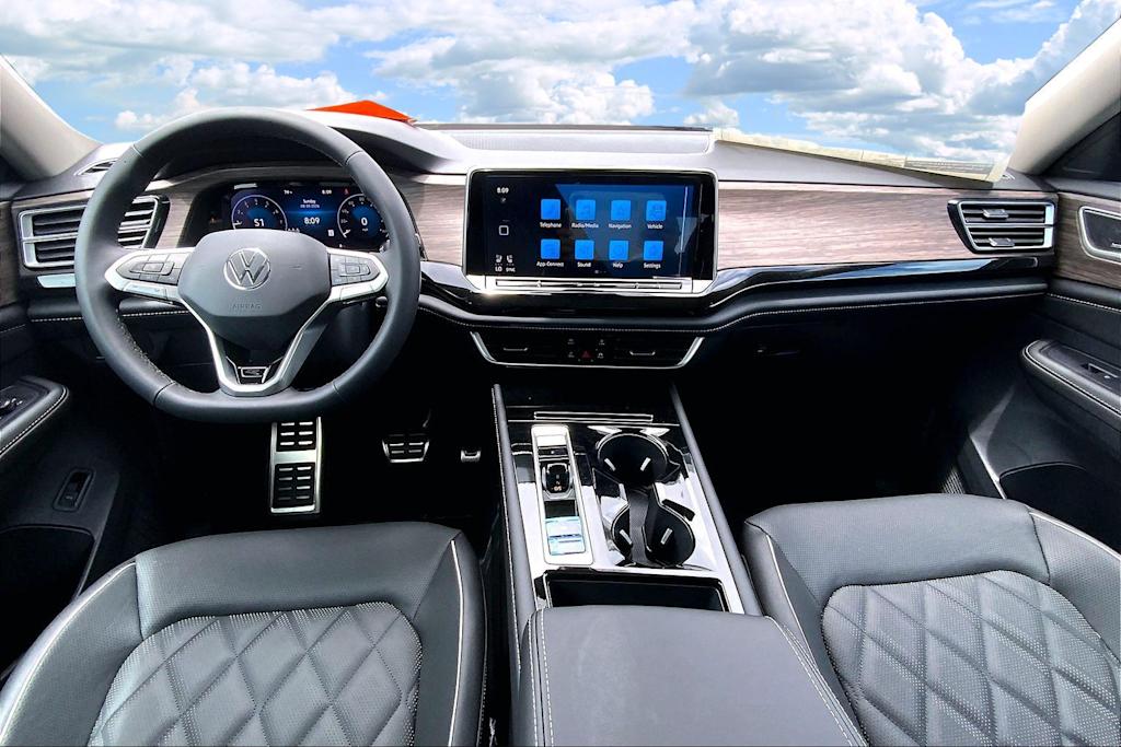 Thumbnail: 2026 Volkswagen Atlas - 10