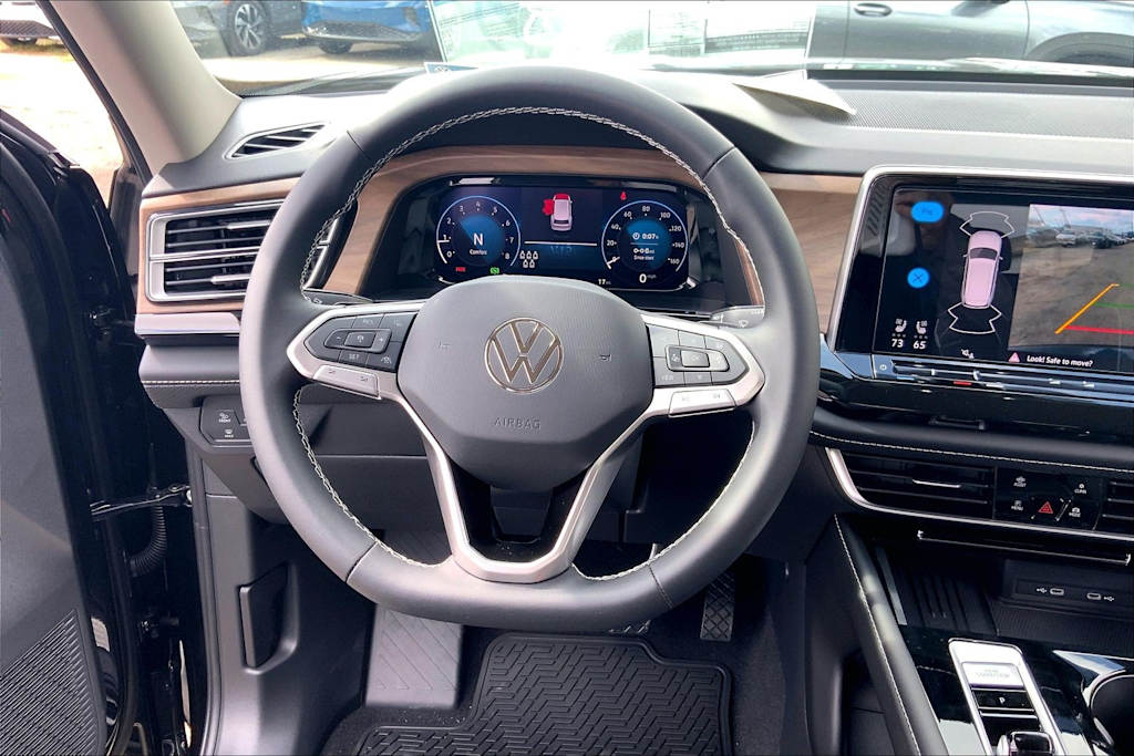 Thumbnail: 2026 Volkswagen Atlas - 14