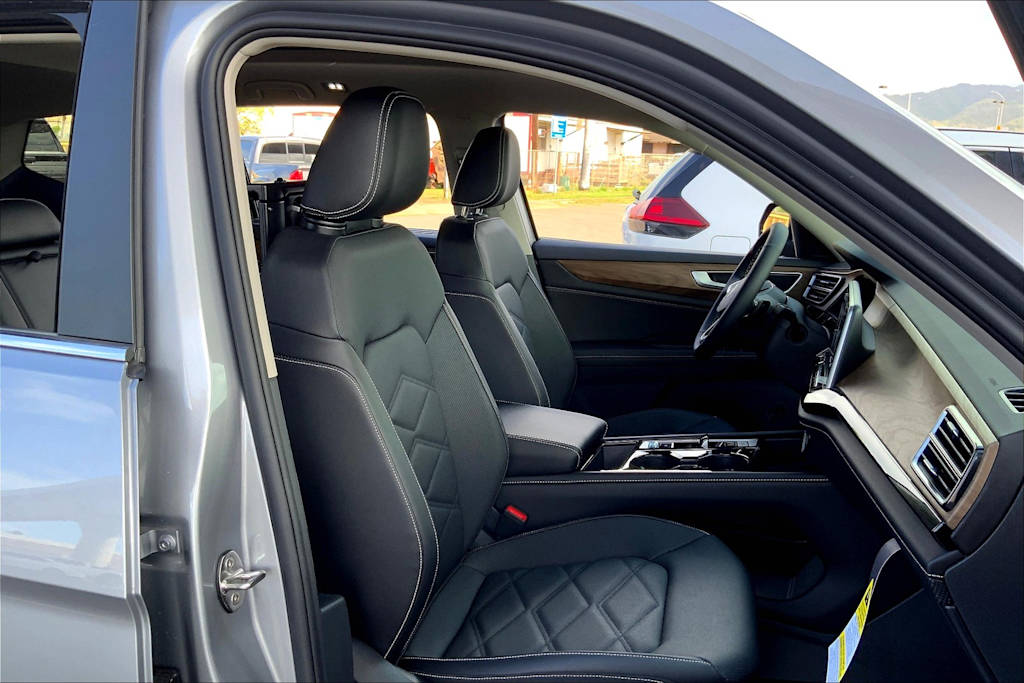 2024 Volkswagen Atlas SE 13