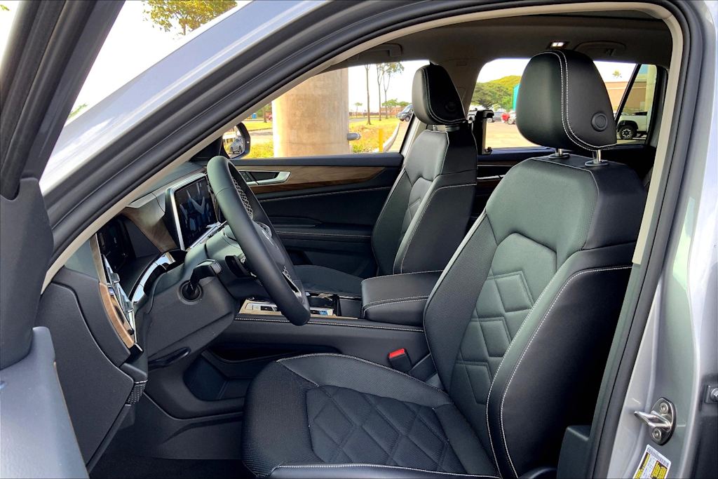 2024 Volkswagen Atlas SE 12
