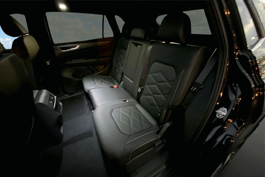 Thumbnail: 2026 Volkswagen Atlas - 21