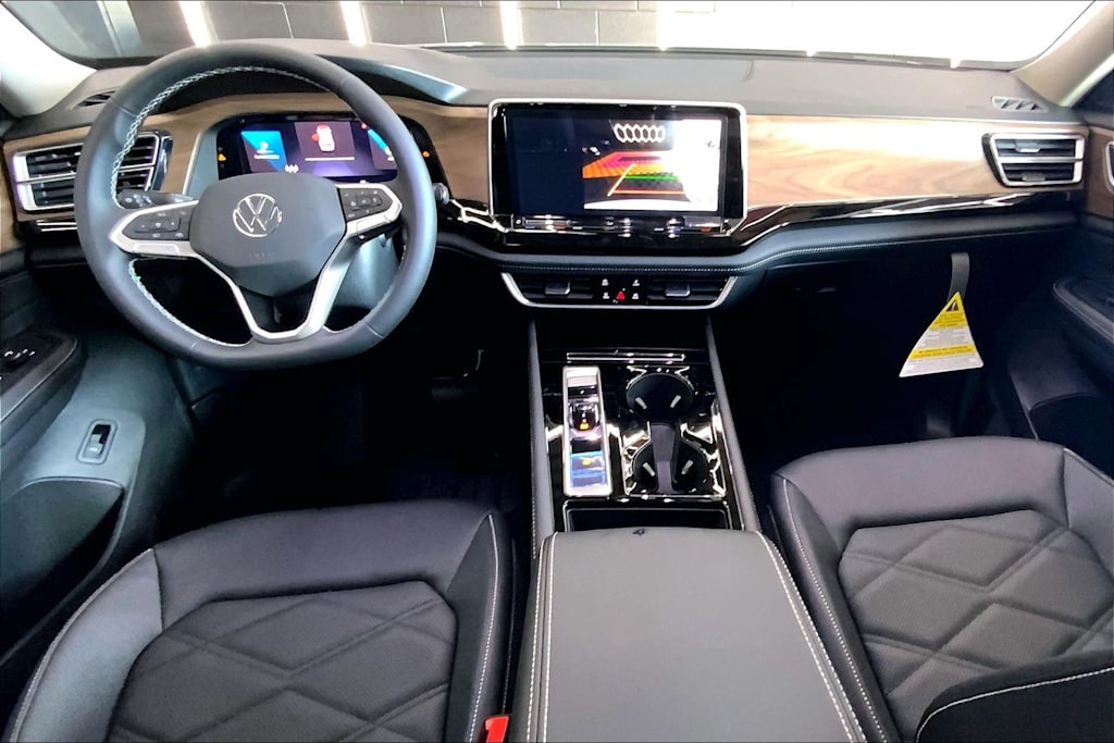 Thumbnail: 2026 Volkswagen Atlas - 10