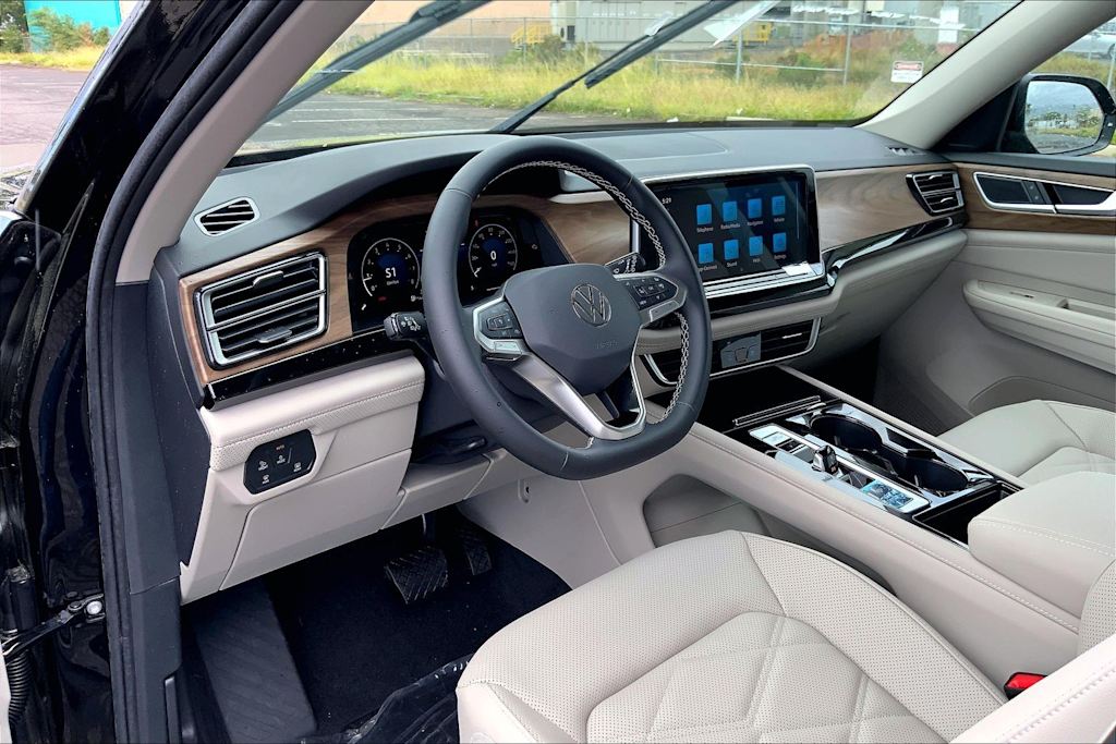 Thumbnail: 2026 Volkswagen Atlas - 2