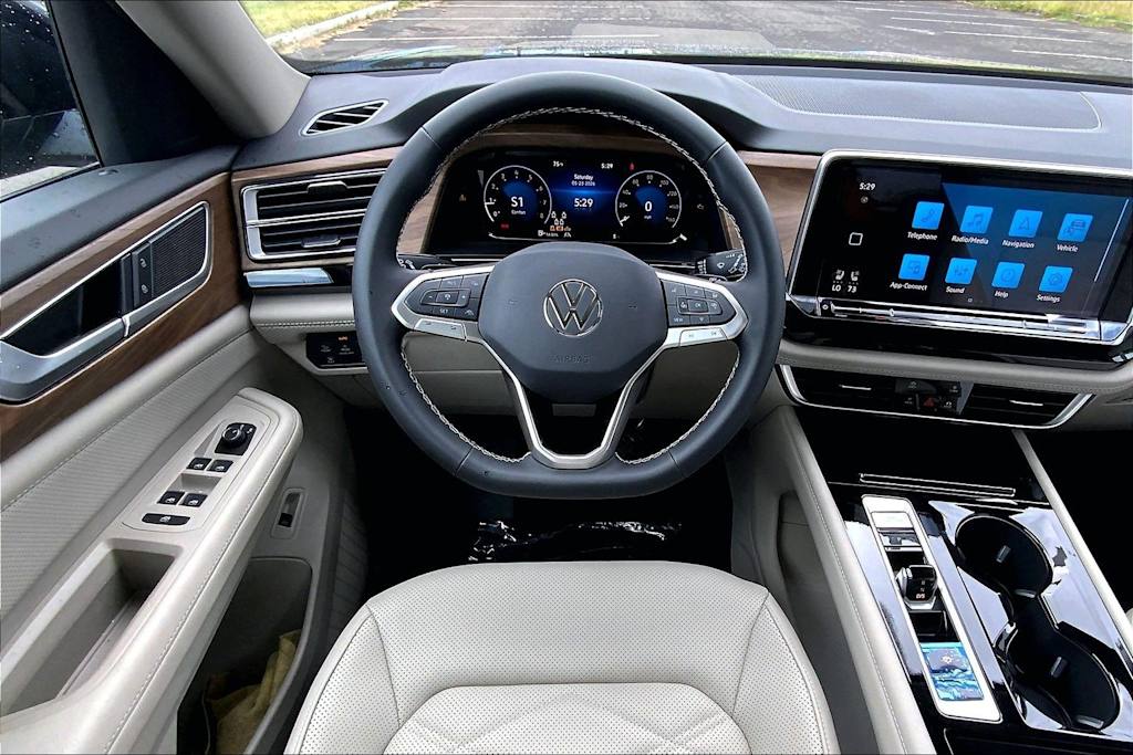 Thumbnail: 2026 Volkswagen Atlas - 14