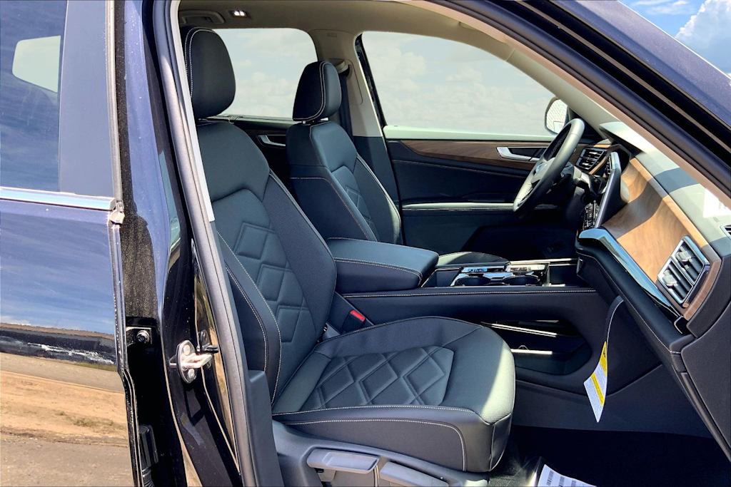 Thumbnail: 2026 Volkswagen Atlas - 12