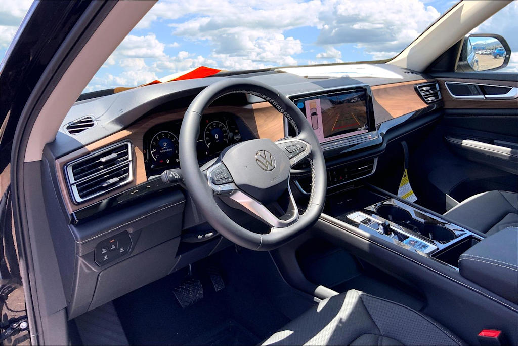 Thumbnail: 2026 Volkswagen Atlas - 2