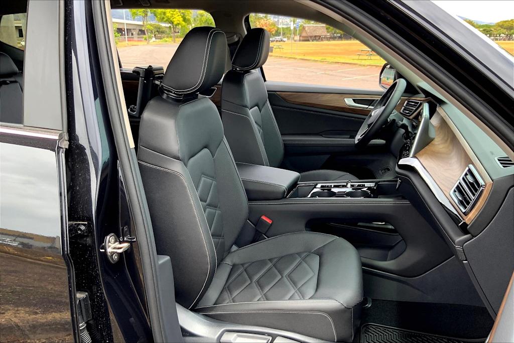 Thumbnail: 2025 Volkswagen Atlas - 12