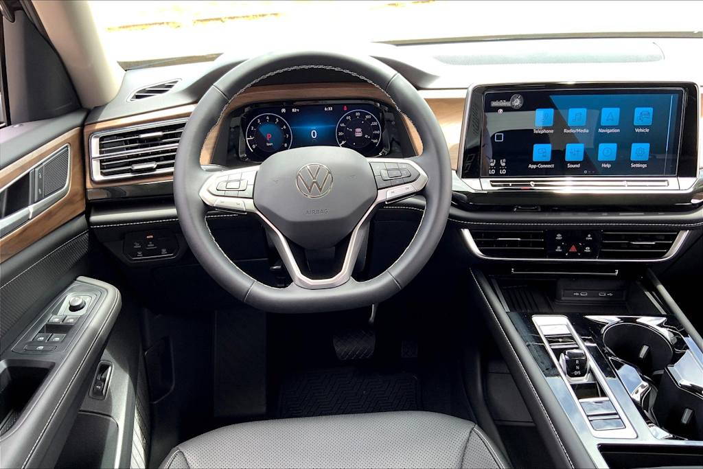 Thumbnail: 2025 Volkswagen Atlas - 14