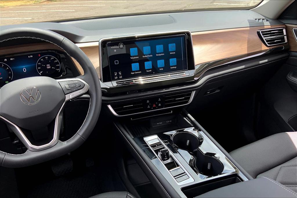 Thumbnail: 2025 Volkswagen Atlas - 15