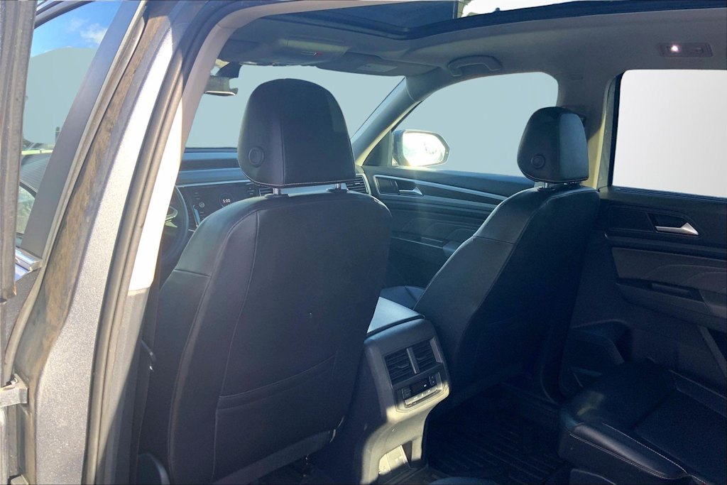 Thumbnail: 2022 Volkswagen Atlas - 13