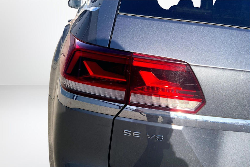 Thumbnail: 2022 Volkswagen Atlas - 32