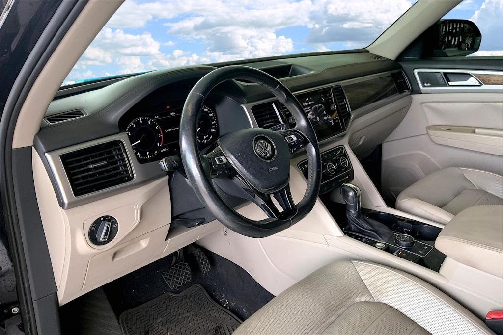 Thumbnail: 2018 Volkswagen Atlas - 2