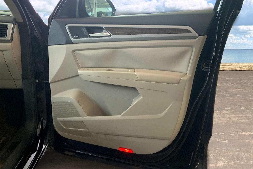 Thumbnail: 2018 Volkswagen Atlas - 28