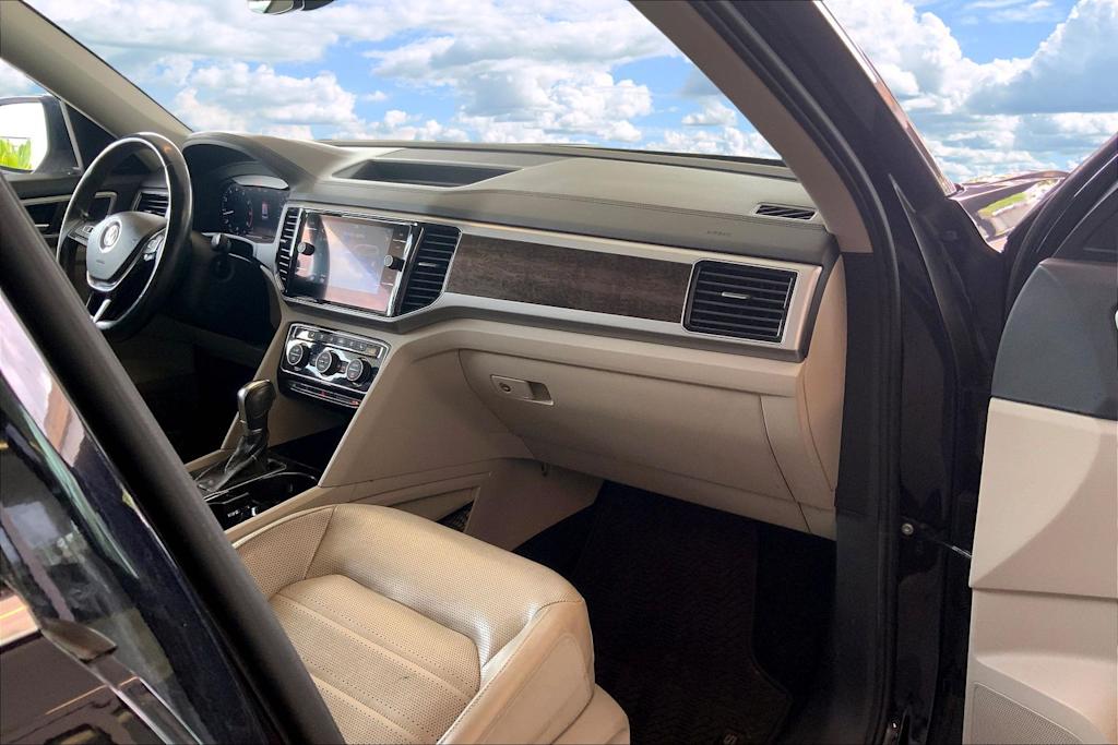 Thumbnail: 2018 Volkswagen Atlas - 15