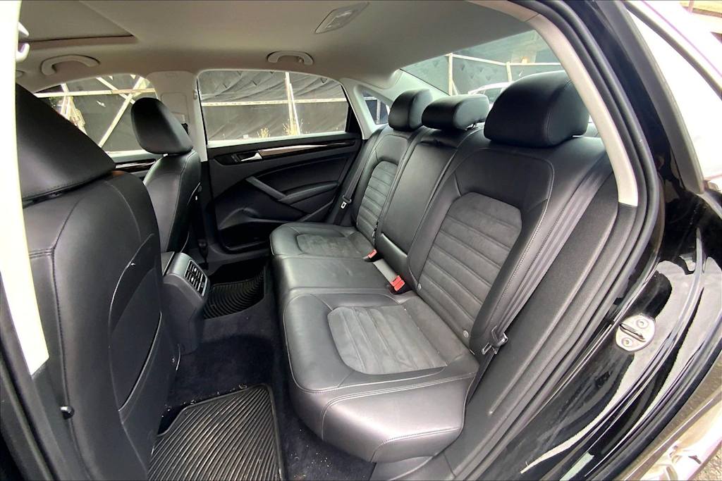 Thumbnail: 2014 Volkswagen Passat - 29