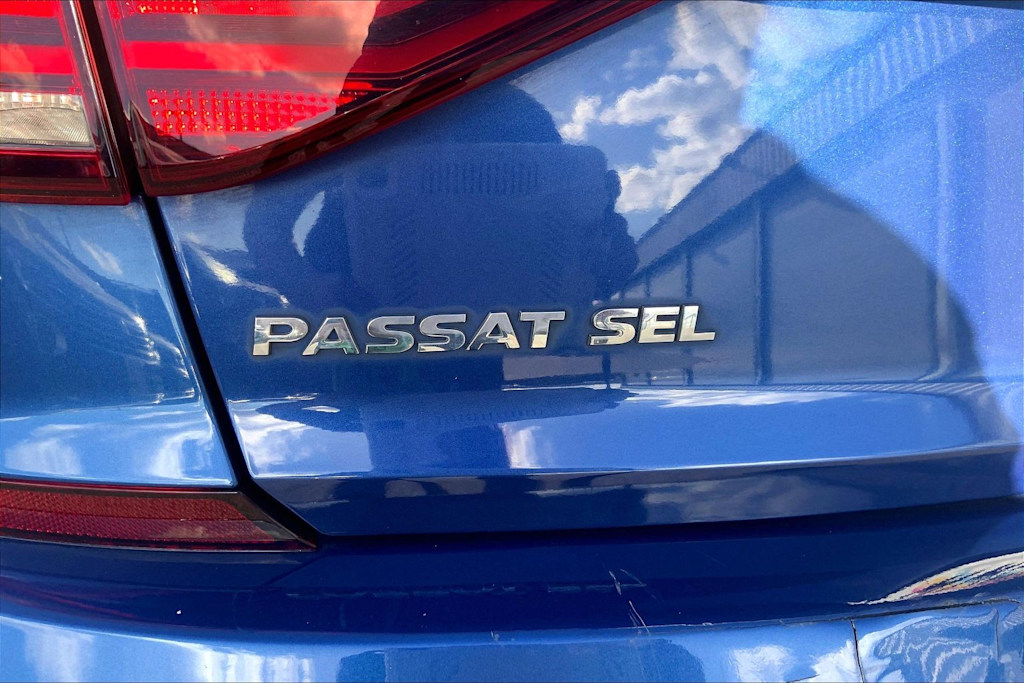 Thumbnail: 2017 Volkswagen Passat - 7