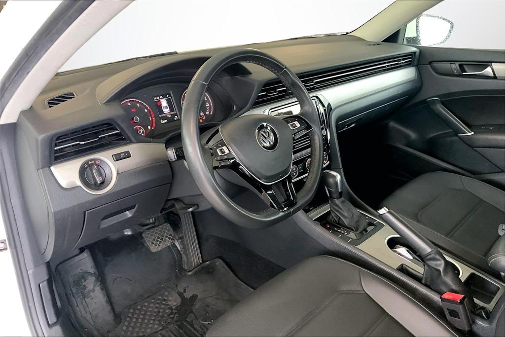 Thumbnail: 2021 Volkswagen Passat - 2